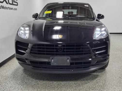 2019 Porsche Macan S