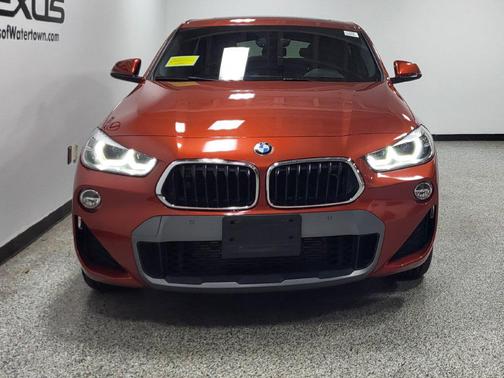 Sunset Orange Metallic 2018 BMW X2 xDrive28i