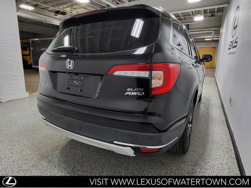Crystal Black Pearl 2021 Honda Pilot AWD Elite