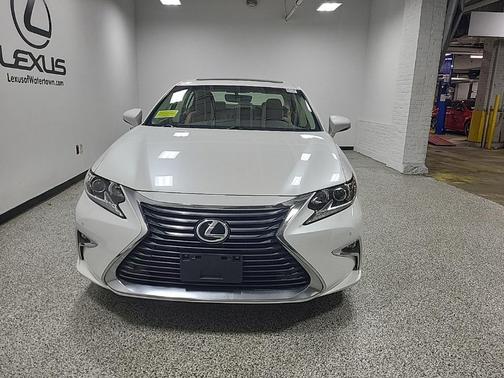 2016 Lexus ES 350 Base