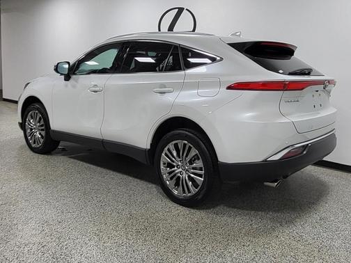 2024 Toyota Venza XLE
