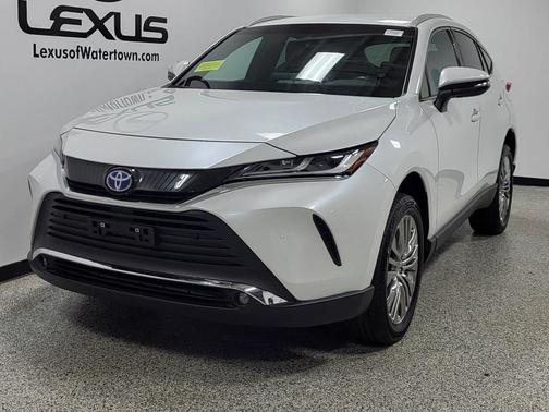 2024 Toyota Venza XLE