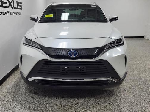 2024 Toyota Venza XLE