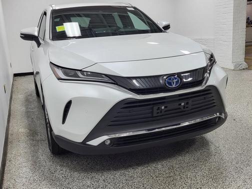 2024 Toyota Venza XLE