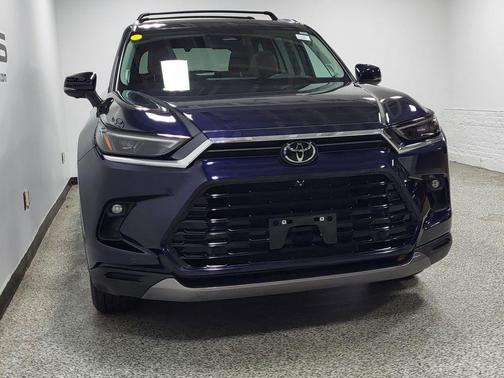 Blueprint 2024 Toyota Grand Highlander Platinum