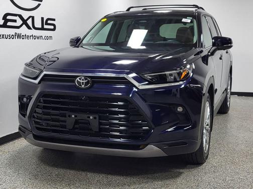 Blueprint 2024 Toyota Grand Highlander Platinum