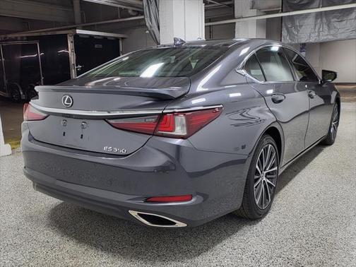 2022 Lexus ES 350 Base
