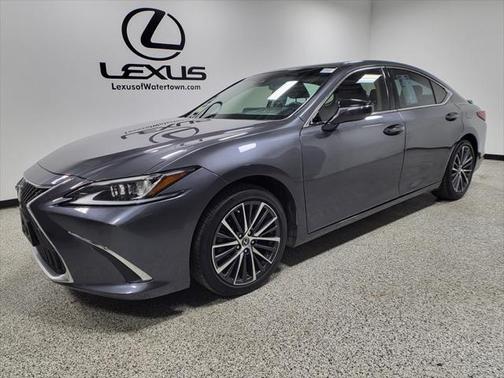 2022 Lexus ES 350 Base