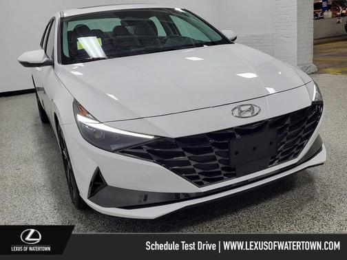 2023 Hyundai ELANTRA HEV Limited