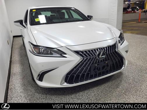 Eminent White Pearl 2023 Lexus ES 350 Base