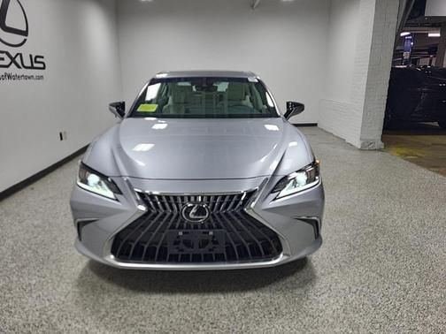 2024 Lexus ES 350 Base
