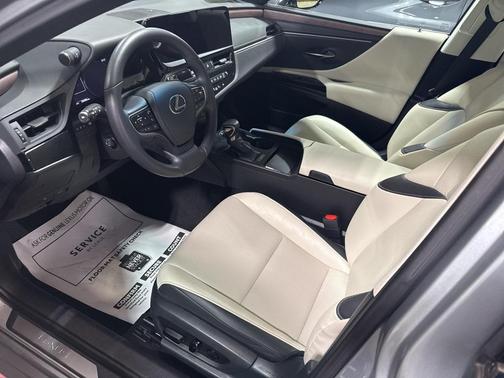 2024 Lexus ES 350 Base