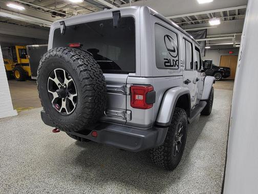 Billet Silver Metallic Clearcoat 2018 Jeep Wrangler Unlimited Rubicon