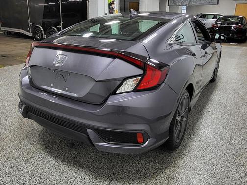Modern Steel Metallic 2019 Honda Civic EX
