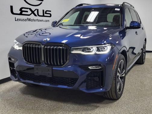 2022 BMW X7 xDrive40i