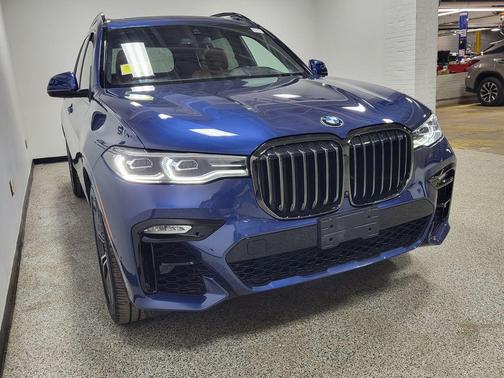 2022 BMW X7 xDrive40i