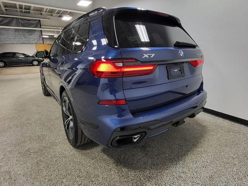 2022 BMW X7 xDrive40i