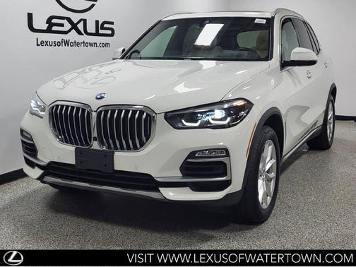 Alpine White 2021 BMW X5 xDrive40i