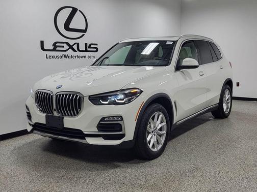 Alpine White 2021 BMW X5 xDrive40i