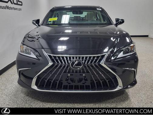 Caviar 2023 Lexus ES 350 Base