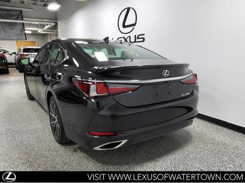 Caviar 2023 Lexus ES 350 Base