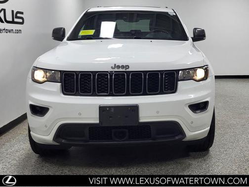 Bright White Clearcoat 2021 Jeep Grand Cherokee Limited