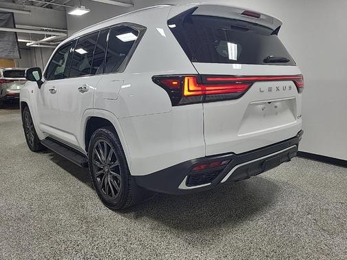 2024 Lexus LX 600 F SPORT