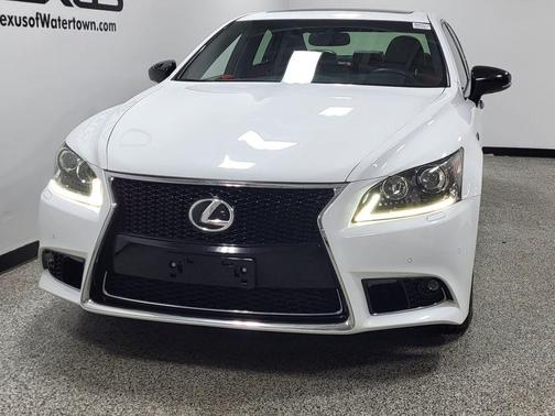 Ultra White 2015 Lexus LS 460 Crafted Line