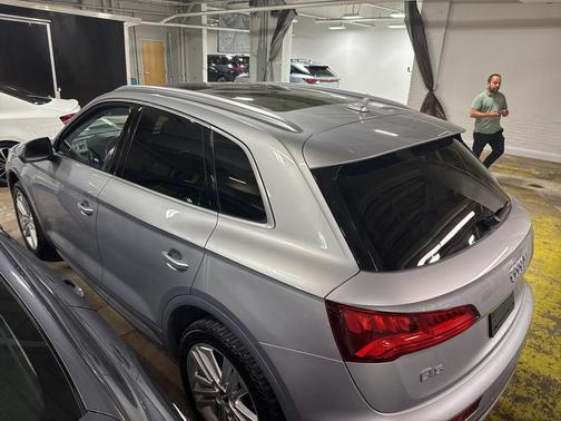 2018 Audi Q5 2.0T Tech Premium