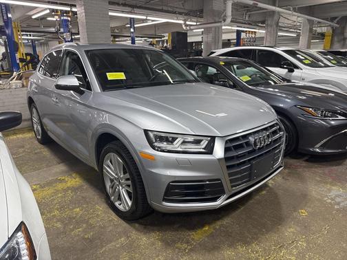 2018 Audi Q5 2.0T Tech Premium