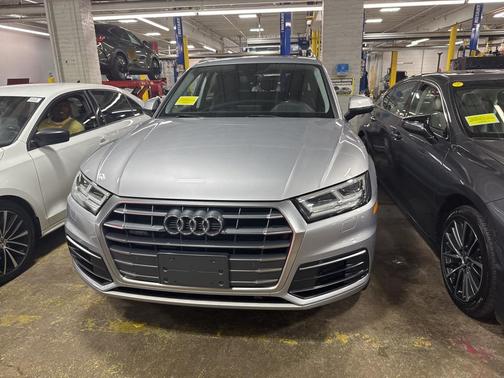 2018 Audi Q5 2.0T Tech Premium
