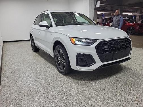 2023 Audi Q5 55 S line Premium Plus