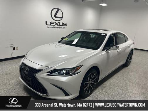 2022 Lexus ES 350 Base