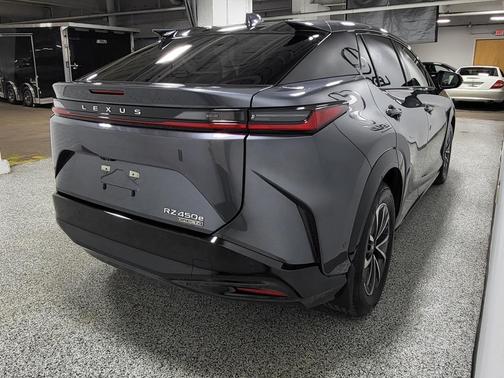 2023 Lexus RZ 450e 450e Premium
