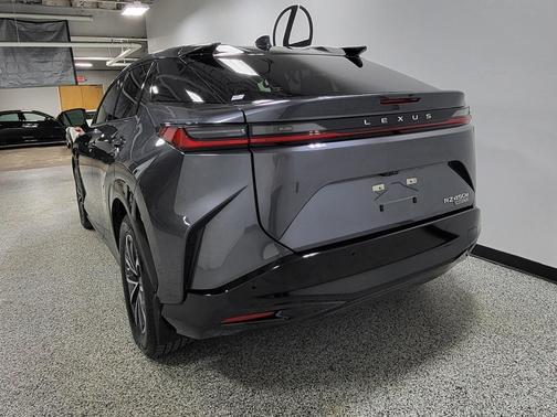 2023 Lexus RZ 450e 450e Premium