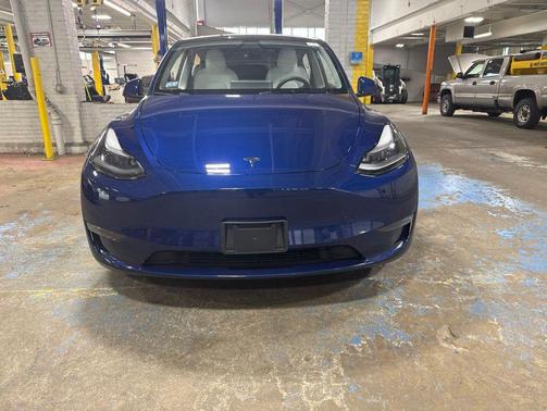 Deep Blue Metallic 2024 Tesla Model Y Long Range Dual Motor All-Wheel Drive