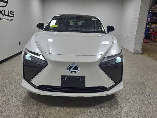 2025 Lexus RZ 450e Premium