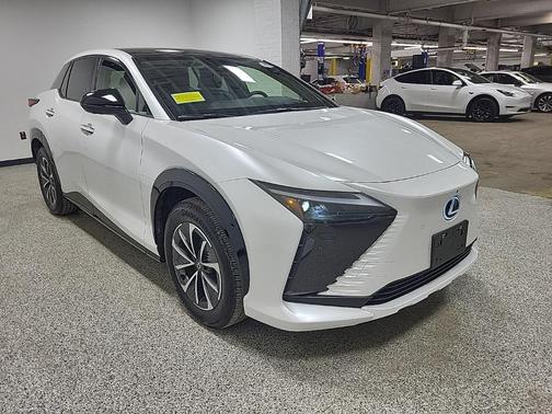 2025 Lexus RZ 450e Premium