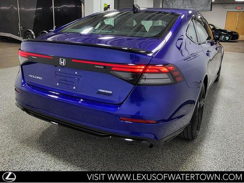 Crystal Black Pearl 2023 Honda Accord Hybrid Sport-L
