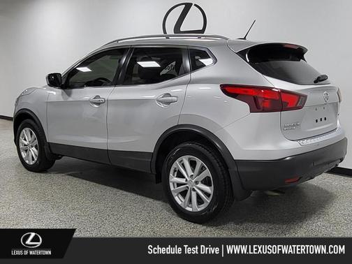 2018 Nissan Rogue Sport SV