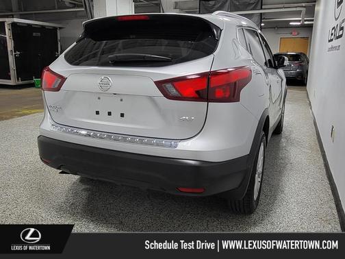 2018 Nissan Rogue Sport SV