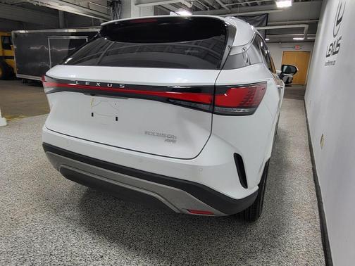 Eminent White Pearl 2024 Lexus RX 350 Premium