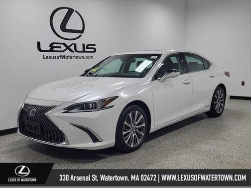 2021 Lexus ES 300h Base