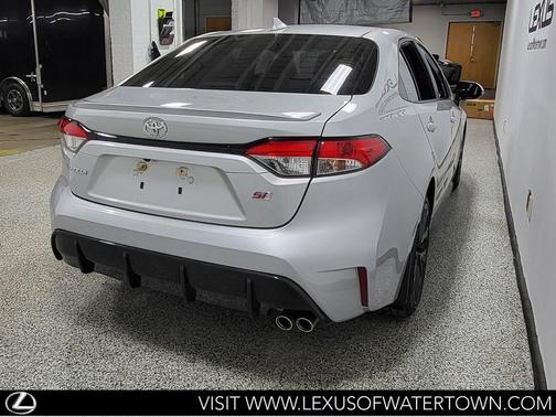 Classic Silver Metallic 2023 Toyota Corolla SE