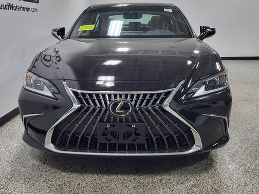 2024 Lexus ES 350 Base