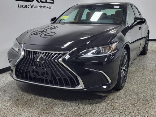 2024 Lexus ES 350 Base