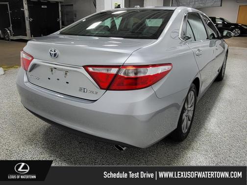 2016 Toyota Camry Hybrid XLE