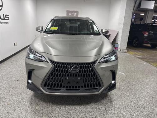 2025 Lexus NX 350 Premium