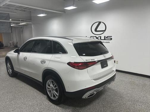 2023 Mercedes-Benz GLC 300 4MATIC