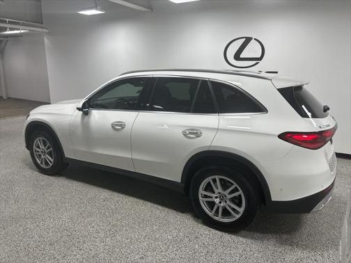 2023 Mercedes-Benz GLC 300 4MATIC